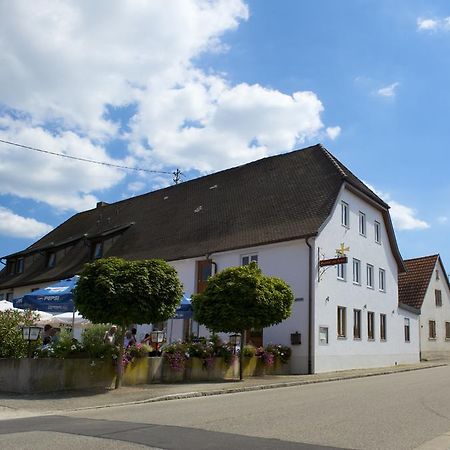 Gasthof Zum Kreuz نوينبورغ أم راين المظهر الخارجي الصورة